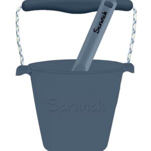 Scrunch bucket and spade set for kids