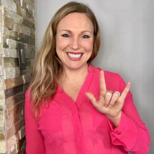 Ashlea Weber baby sign language instructor