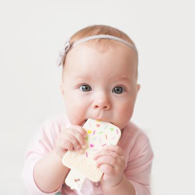 Glitter and Spice teether to soothe sore gums